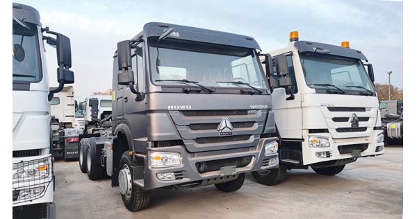 Sinotruk Howo 400 Tractor Head Price: 32000-36000USD