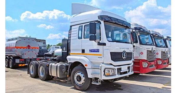 Shacman H3000 Tractor Head Price: 31600-34600 USD