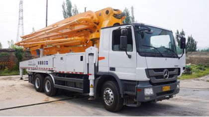 Concrete Boom Pump Truck